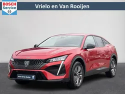 , metallic lak Gebruikt 2024 Peugeot 408 Allure Sedan | € 28.890 (Eerlijke prijs)