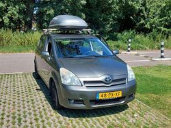 Grijs Gebruikt 2005 Toyota Corolla Verso Sol MPV | € 3.200 (Eerlijke prijs)