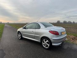 Gebruikt 2003 Peugeot 206 CC Cabriolet | € 975 (Eerlijke prijs)