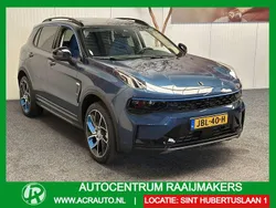 Blauw, metallic lak Gebruikt 2023 Lynk & Co 01 SUV | € 26.440 (Goede deal)