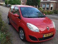 Rood Gebruikt 2007 Renault Twingo Expression Hatchback | € 1.050 (Super prijs)