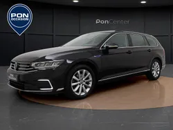 Zwart Gebruikt 2021 VW Passat GTE Stationwagen | € 21.450 (Goede deal)