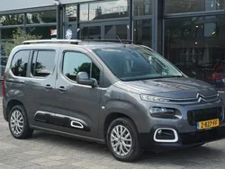 Grijs Gebruikt 2019 Citroën Berlingo PureTech MPV | € 18.980 (Iets duurder)