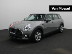 Grijs Gebruikt 2022 Mini Cooper Clubman Essential Stationwagen | € 27.900 (Eerlijke prijs)