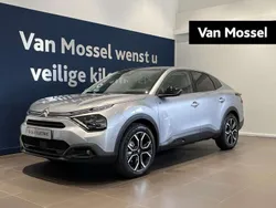 Grijs Gebruikt 2023 Citroën e-C4 Shine Sedan | € 30.940
