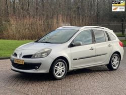 Grijs Gebruikt 2008 Renault Clio GrandTour Dynamique Stationwagen | € 1.599 (Eerlijke prijs)