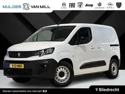 Wit Gebruikt 2023 Peugeot Partner Premium MPV | € 22.890 (Duur)