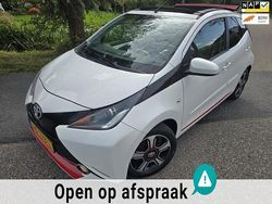 Wit Gebruikt 2017 Toyota Aygo Hatchback | € 9.999 (Eerlijke prijs)