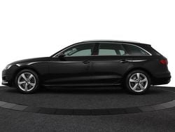 Zwart Gebruikt 2023 Audi A4 Advanced Stationwagen | € 33.999 (Eerlijke prijs)