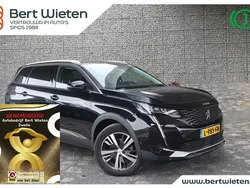 Zwart Gebruikt 2021 Peugeot 5008 Allure MPV | € 22.135 (Eerlijke prijs)