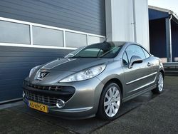 Grijs Gebruikt 2009 Peugeot 207 CC Sport Cabriolet | € 2.999 (Eerlijke prijs)