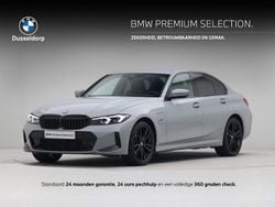 Grijs Gebruikt 2023 BMW 330e M Sport Sedan | € 39.950 (Goede deal)
