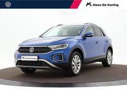 Blauw Gebruikt 2024 VW T-Roc Edition SUV | € 30.940 (Goede deal)