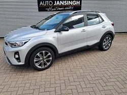 Grijs Gebruikt 2019 Kia Stonic SUV | € 13.645 (Iets duurder)