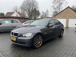 Bruin Gebruikt 2008 BMW 320 Sedan | € 3.999 (Goede deal)