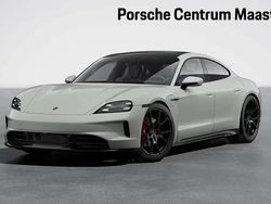Beige Nieuw 2025 Porsche Taycan GTS Sedan | € 196.329