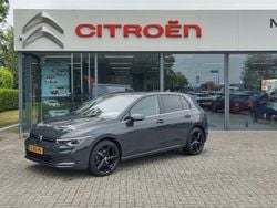 Grijs Gebruikt 2020 VW Golf VIII Style Hatchback | € 21.745 (Eerlijke prijs)