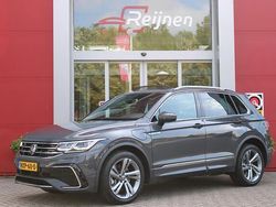 Grijs (metallic) Gebruikt 2023 VW Tiguan Business+ SUV | € 42.695 (Iets duurder)