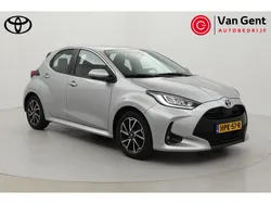 Grijs Gebruikt 2022 Toyota Yaris Hatchback | € 22.499 (Eerlijke prijs)