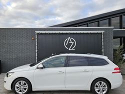 Wit Gebruikt 2014 Peugeot 308 Stationwagen | € 4.499 (Eerlijke prijs)