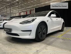 Wit Gebruikt 2020 Tesla Model 3 Long Range AWD Sedan | € 28.500 (Eerlijke prijs)