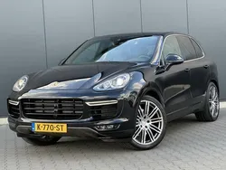 Zwart Gebruikt 2014 Porsche Cayenne SUV | € 47.995 (Iets duurder)