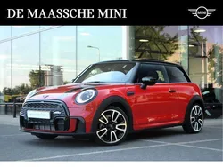 Rood Gebruikt 2024 Mini John Cooper Works Hatchback | € 35.950 (Iets duurder)