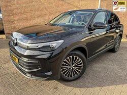 Zwart Gebruikt 2025 VW Tiguan Edition SUV | € 40.950 (Super prijs)