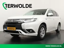 Wit Gebruikt 2020 Mitsubishi Outlander P-HEV SUV | € 25.695 (Eerlijke prijs)