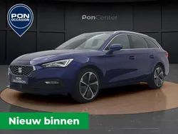 Blauw, metallic lak Gebruikt 2021 Seat Leon XCELLENCE Stationwagen | € 22.950 (Eerlijke prijs)