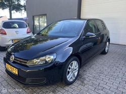 Zwart Gebruikt 2011 VW Golf VI Hatchback | € 7.250 (Eerlijke prijs)