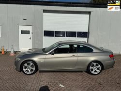Beige Gebruikt 2009 BMW 325 Executive Coupé | € 5.950 (Eerlijke prijs)