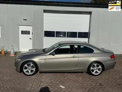 Beige Gebruikt 2009 BMW 325 Executive Coupé | € 5.950 (Eerlijke prijs)