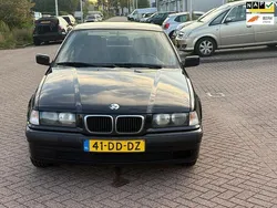 Zwart Gebruikt 1999 BMW 316 Executive Hatchback | € 799 (Goede deal)