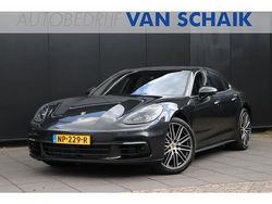 Grijs Gebruikt 2017 Porsche Panamera Sedan | € 49.950 (Eerlijke prijs)