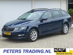 Blauw Gebruikt 2017 Skoda Octavia Business Line Stationwagen | € 15.850 (Goede deal)