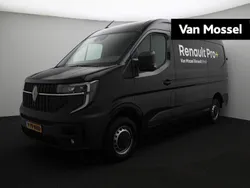 Noir nacré Gebruikt 2024 Renault Master Van | € 35.940 (Eerlijke prijs)