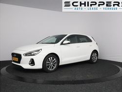 Wit Gebruikt 2018 Hyundai i30 Edition Hatchback | € 10.900 (Eerlijke prijs)