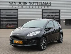 Zwart Gebruikt 2016 Ford Fiesta Style Hatchback | € 8.950 (Eerlijke prijs)