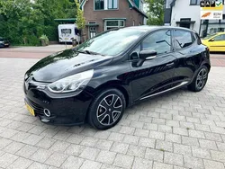 Zwart Gebruikt 2013 Renault Clio IV Dynamique Hatchback | € 4.999 (Eerlijke prijs)