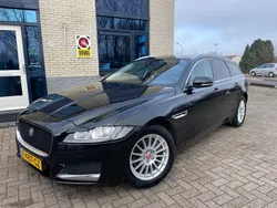 Zwart Gebruikt 2019 Jaguar XF Pure Sedan | € 14.945 (Super prijs)