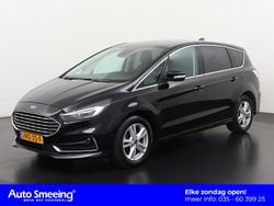Zwart Gebruikt 2022 Ford S-MAX Titanium MPV | € 36.740