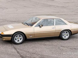 Goud Gebruikt 1983 Ferrari 400 | € 79.950