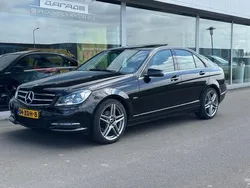 Zwart Gebruikt 2011 Mercedes C180 Avantgarde Sedan | € 12.500 (Eerlijke prijs)