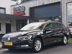 Zwart Gebruikt 2015 VW Passat Highline Stationwagen | € 12.750 (Goede deal)