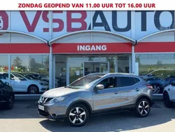 Grijs, metallic lak Gebruikt 2017 Nissan Qashqai Tekna SUV | € 12.750 (Goede deal)