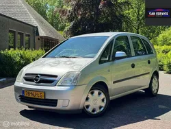 Grijs Gebruikt 2003 Opel Meriva Cosmo MPV | € 599 (Goede deal)