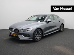 Grijs Gebruikt 2021 Volvo S60 Inscription Sedan | € 29.900 (Eerlijke prijs)