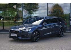 Grijs Gebruikt 2022 Cupra Leon VZ Stationwagen | € 23.950 (Goede deal)