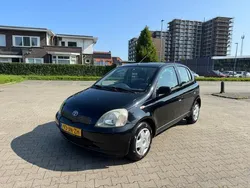 Zwart Gebruikt 2002 Toyota Yaris Sol Hatchback | € 1.750 (Goede deal)